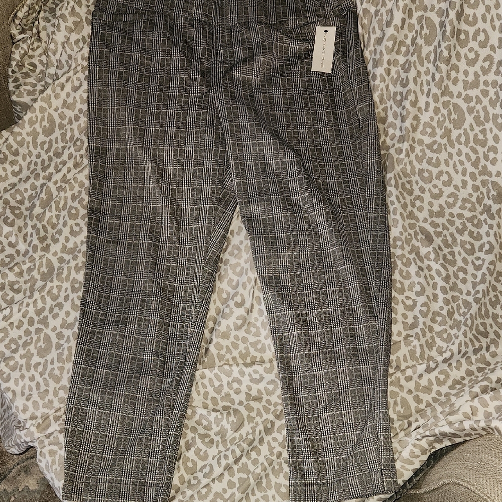 Notations Black and White Dress Pants Classic Style